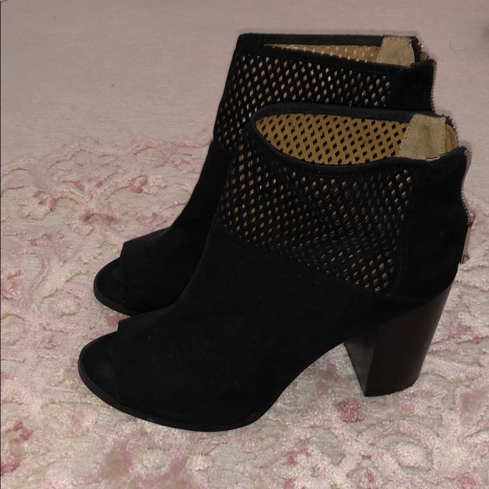 Black Report Booties